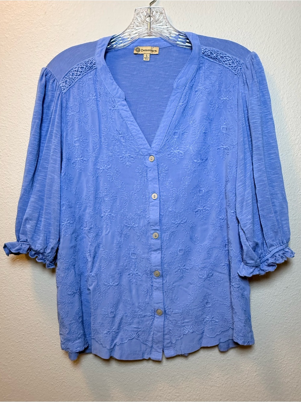 Democracy womens blue embroidered boho button front top size L